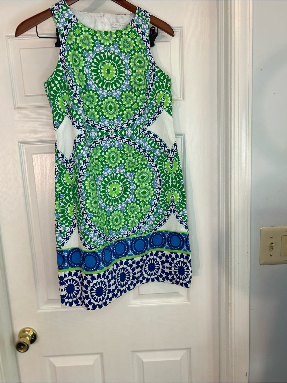 London Times Green & Blue Printed Sleeveless Shift Dress Sz Small